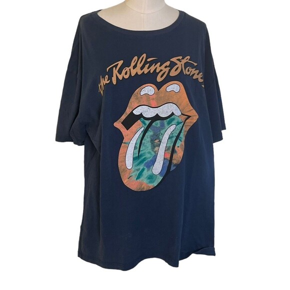 Rolling Stones Tops - NWT Women's Navy Rolling Stones S/S Band Tee Size Large